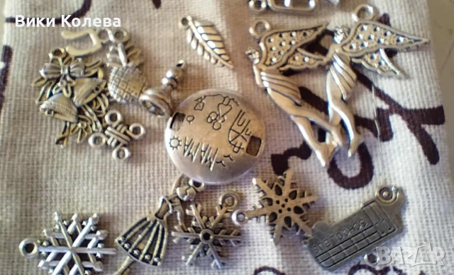 Лот декоративни висулки – ангели, снежинки, празнични мотиви, снимка 1