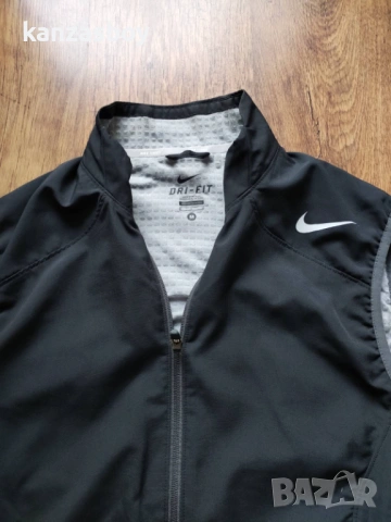 NIKE - страхотен мъжки елек М