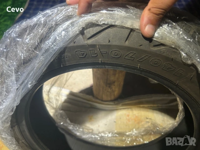 Гуми за мотори, снимка 2 - Части - 51201877