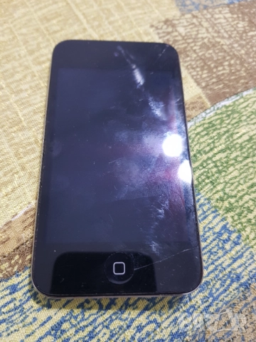 iPod Touch (4th generation) за части или ремонт, снимка 1