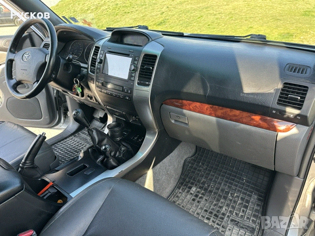 Toyota Land Cruiser 120 дизел, снимка 10 - Автомобили и джипове - 54188941