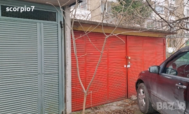 Панелен/бетонен гараж