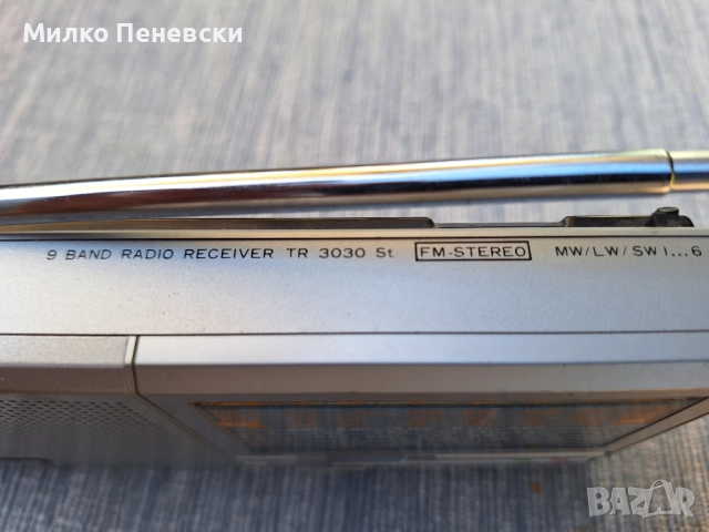 UNIVERSUM 9 BAND RADIO RECEIVER TR 30 30 ST FM STEREO., снимка 4 - Радиокасетофони, транзистори - 51784450