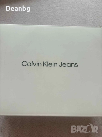 кецове Calvin Klein 