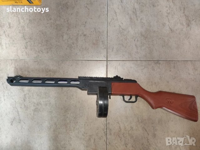 Автомат Шпагин или Шмайзер, със сачми