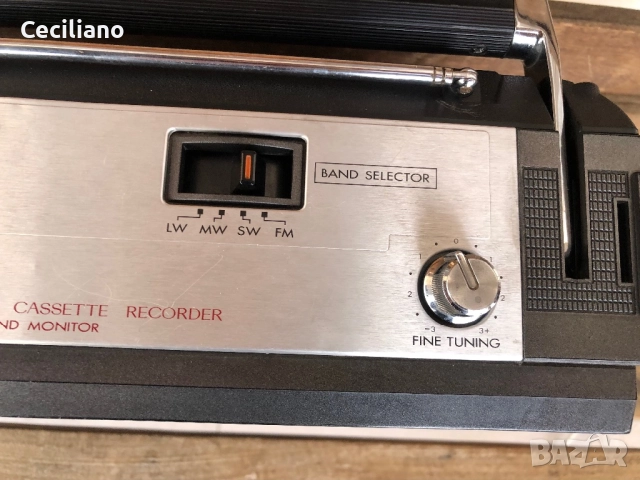 Радиокасетофон JVC RC 636L, снимка 11 - Радиокасетофони, транзистори - 52845637