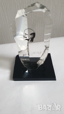 Плакет В.И.Ленин, снимка 2 - Антикварни и старинни предмети - 53660279