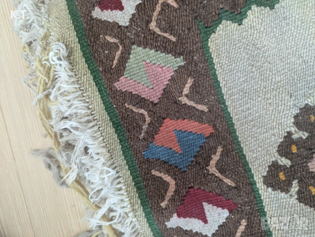 Рядък много стар бежов / кафяв Чипровски Килим за механа / битов кът, снимка 6 - Килими - 53983869