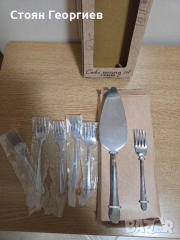 Чисто нов комплект прибори за торта, снимка 1