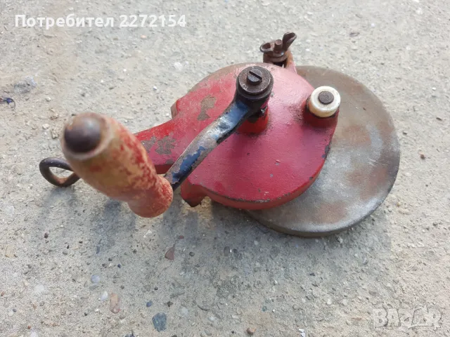 Ръчен шмиргел, снимка 2 - Други инструменти - 50114541