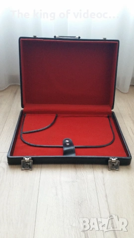 Ретро куфар  като нов 