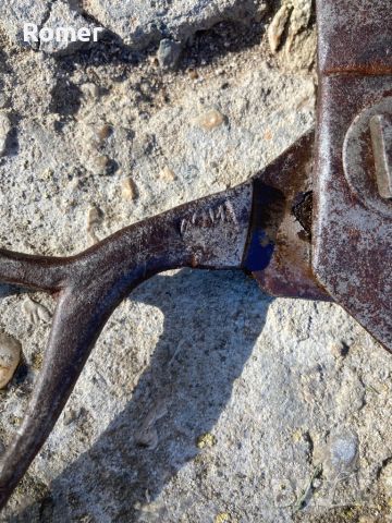 Стара ръчно кована ножица с маркировка , снимка 6 - Антикварни и старинни предмети - 45133924