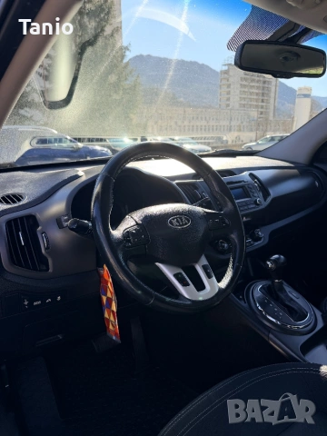 Kia sportage, снимка 4 - Автомобили и джипове - 54142541