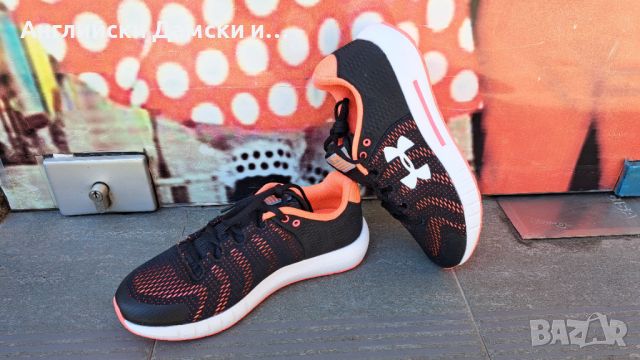 Английски маратонки Under Armour, снимка 1 - Маратонки - 46680188