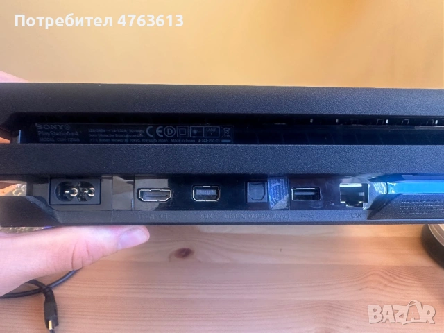 Ps4 Pro 1TB 2 джойстика 3 игри God of War FIFA 23 Assassins Creed, снимка 5 - PlayStation конзоли - 53817650