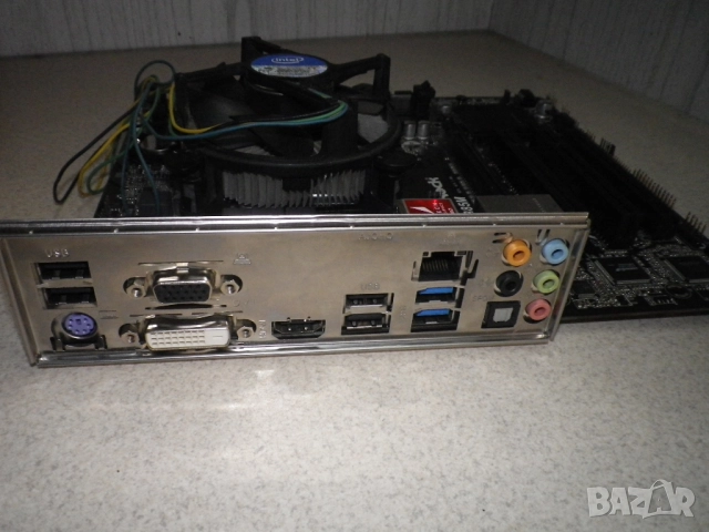 Дънна платка Asrock B85M, снимка 4 - Дънни платки - 33205838