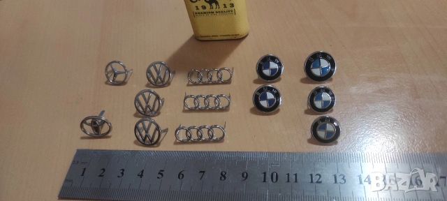 Брошки за дрехи с емблеми на автомобили BMW , Mercedes, Volkswagen, Toyota , Audi ! , снимка 2 - Други - 53323007