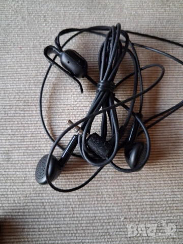 Слушалки, снимка 3 - Слушалки и портативни колонки - 53186065