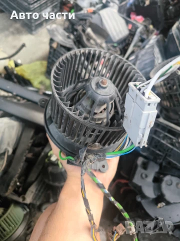 Opel Movano Combi 2.2 DTI Вентилатор за отопление и вентилация 133974W