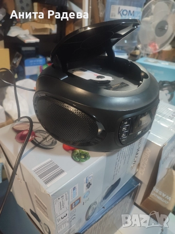 Радио касетофон , снимка 4 - Радиокасетофони, транзистори - 52925853