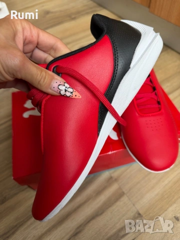 Оригинални нови Маратонки Puma 307193 Ferrari Drift Cat Decima! 40,5 н, снимка 3 - Маратонки - 52163153