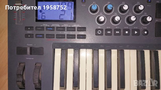 Midi keyboard M-Audio Axiom 25 нормални цели клавиши, снимка 2 - Синтезатори - 49204518