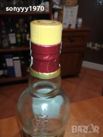 CHIVAS 12-ПРАЗНО ШИШЕ ЗА КОЛЕКЦИЯ 2010251736, снимка 4 - Колекции - 52120639