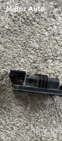 Плафон светлина регистрационен номер Фолксваген Голф 5 VW Golf, снимка 4 - Части - 50257451