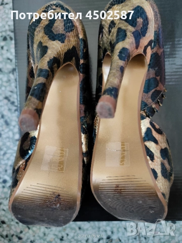 Леопардови обувки на висок ток от ASOS, снимка 4 - Дамски обувки на ток - 52031287