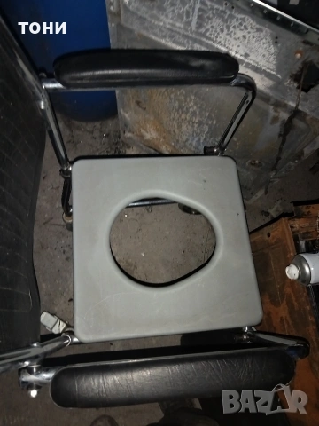 санитарен стол за тоалетна и баня, снимка 2 - Тоалетни столове - 53678157