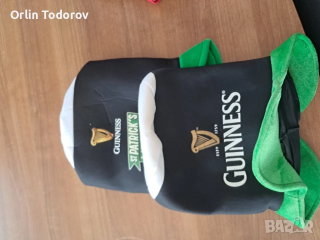 бирени фен шапки, снимка 3 - Шапки - 51194003