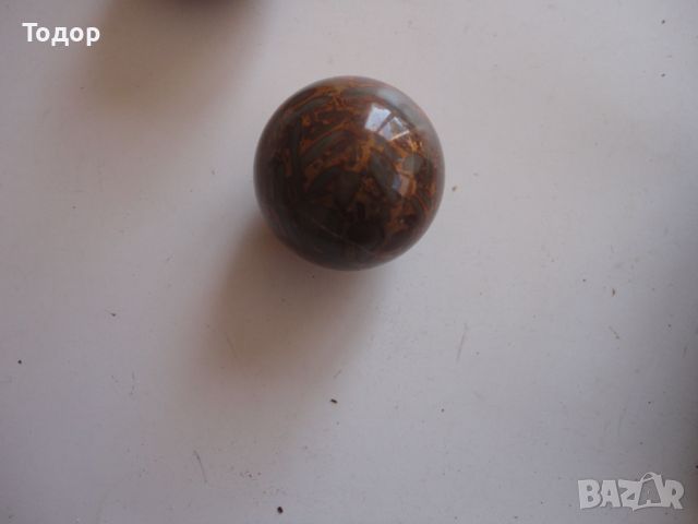 Старинни топки от камък минерал в кутия , снимка 7 - Антикварни и старинни предмети - 46430972