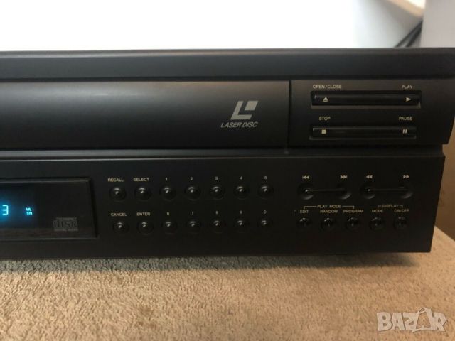 Philips Multi Laser Disc Player CDV 400, снимка 4 - Плейъри, домашно кино, прожектори - 45700466