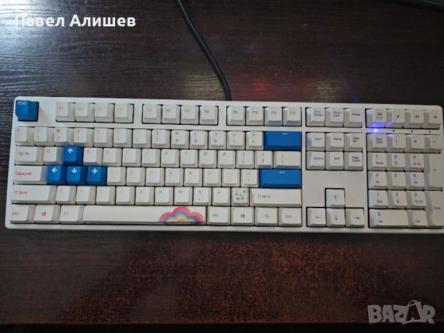 Ducky Rainbow Edition клавиатура, снимка 1 - Клавиатури и мишки - 46399125