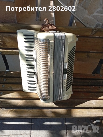 Продавам акордеон, снимка 4 - Акордеони - 52536619