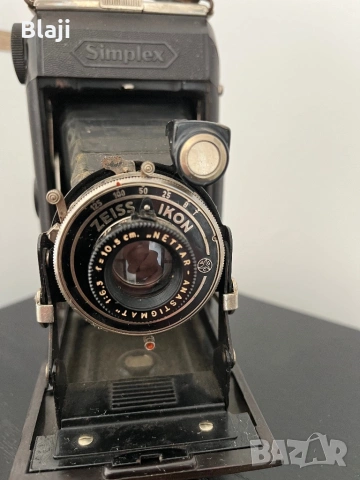 Стар фотоапарат, снимка 9 - Антикварни и старинни предмети - 53792980