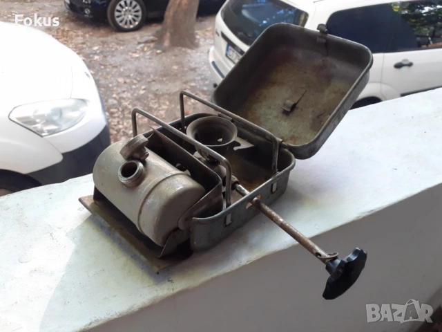 Стар съветски примус котлон, снимка 2 - Антикварни и старинни предмети - 53294630