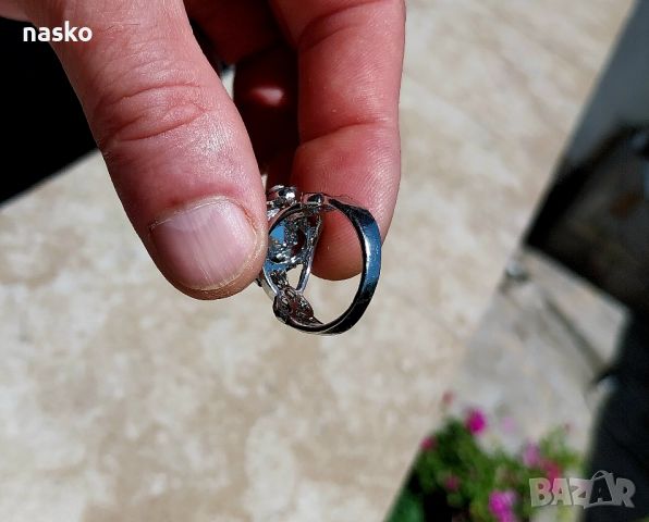 Красив дамски пръстен , снимка 6 - Антикварни и старинни предмети - 46414241
