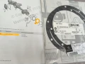 A4603310080**НОВА**Оригинална Част**MERCEDES-BENZ**Гарнитура за предната главина **, снимка 2