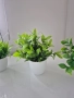 Комплект от 3 бели саксии с изкуствена зеленина, снимка 3