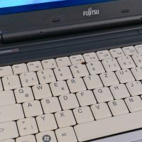 Fujitsu H710/I7-2/8GB DDR3/250GB HDD/15,6", снимка 6 - Лаптопи за дома - 45188473