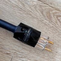 Audioquest Mistral захранващ кабел, снимка 2 - Ресийвъри, усилватели, смесителни пултове - 45686976