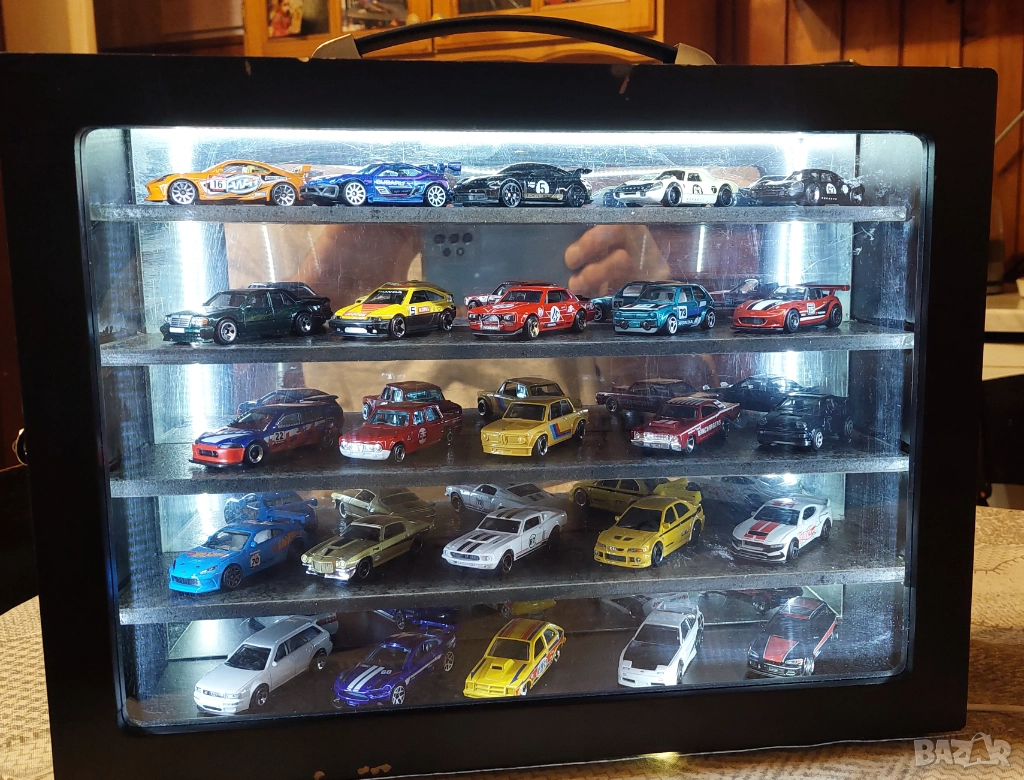 25 бр хот уилс със лед витрина , снимка 1