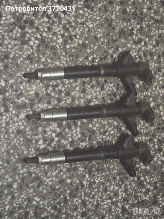 3 броя дюзи Denso за Toyota 2ad-ftv мотор 2.2 d4d 150 hp, снимка 1