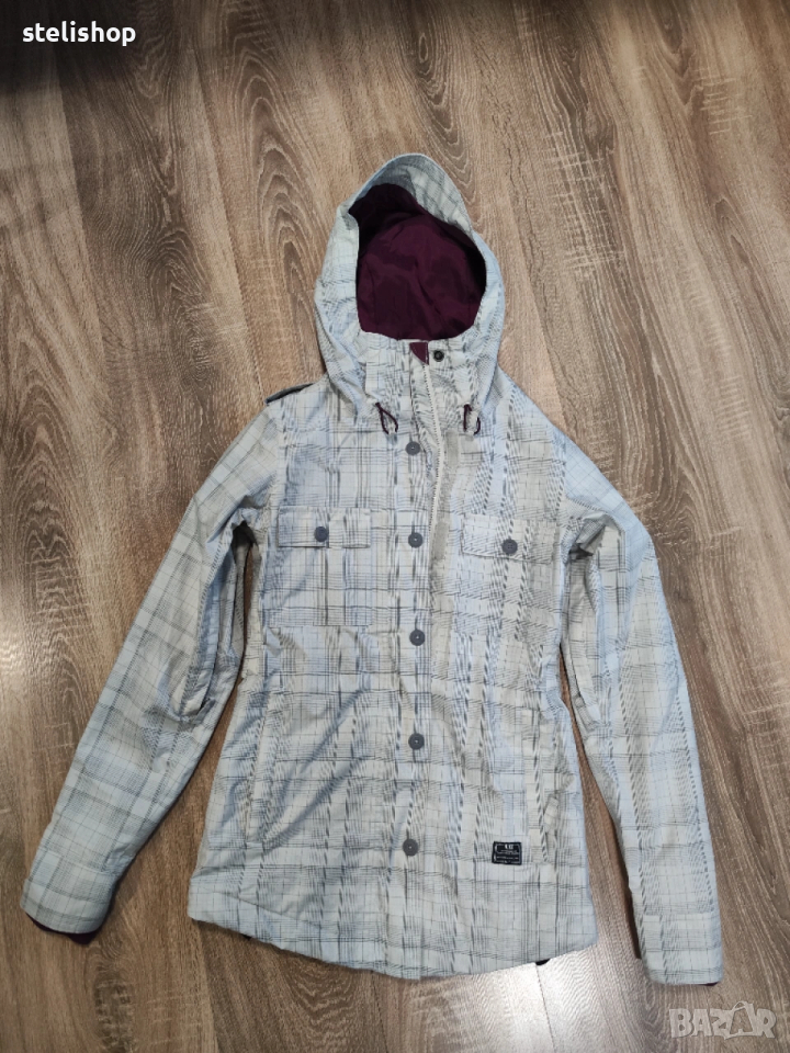 Дамско ски яке Nike, снимка 1