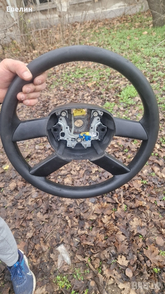 волан и около волана VW Touran 2006г, снимка 1