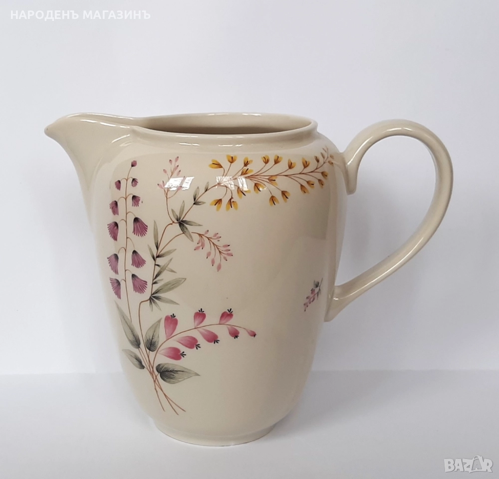 LANGENTHAL - Швейцарска порцеланова кана за вино вода сокове и друго порцелан , снимка 1