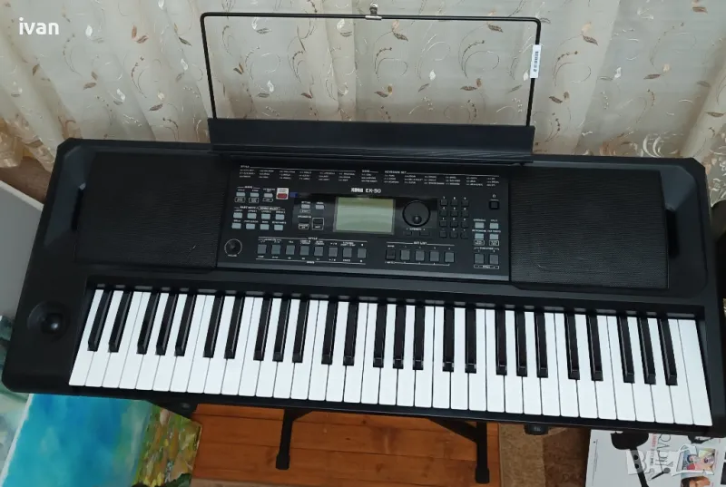 Синтезатор KORG EK-50, снимка 1