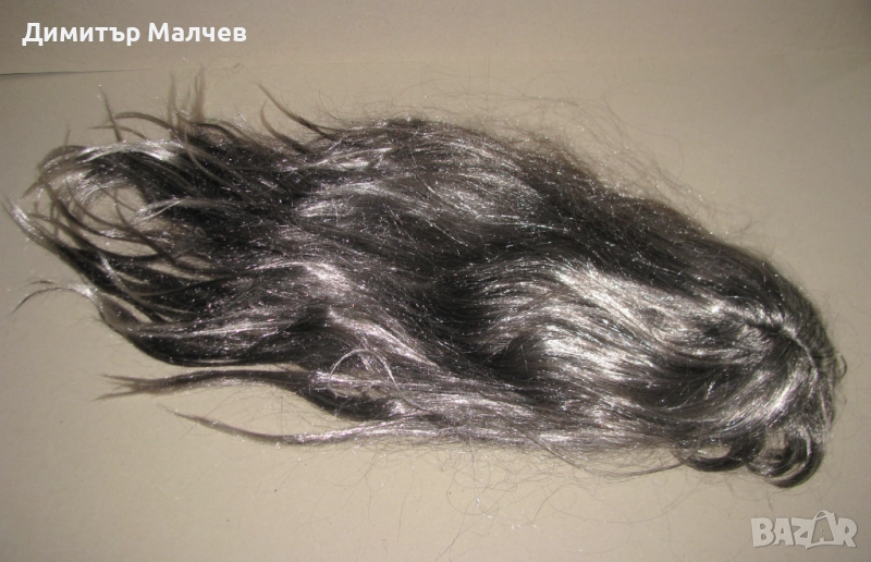 Перука от изкуствена коса 75 см прошарена на кичури, отлична, снимка 1