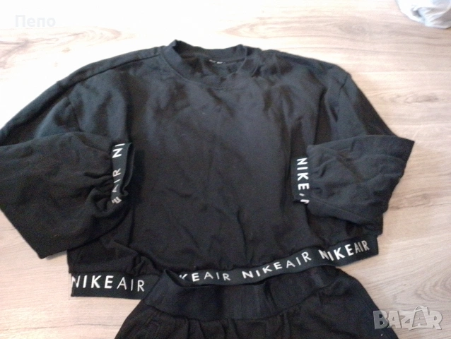 Спортен екип, снимка 3 - Спортни екипи - 53924145